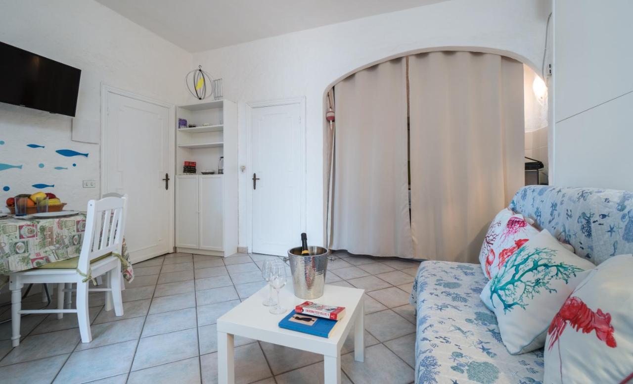 Sardinia Family Villas - Cannigione Beach Apartments エクステリア 写真